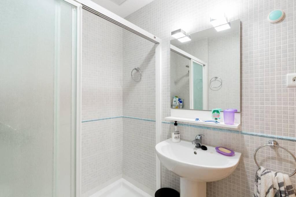 La Rapita - Apartamento De Dos Dormitorios Con Piscina Comunitaria Alcanar Exterior photo